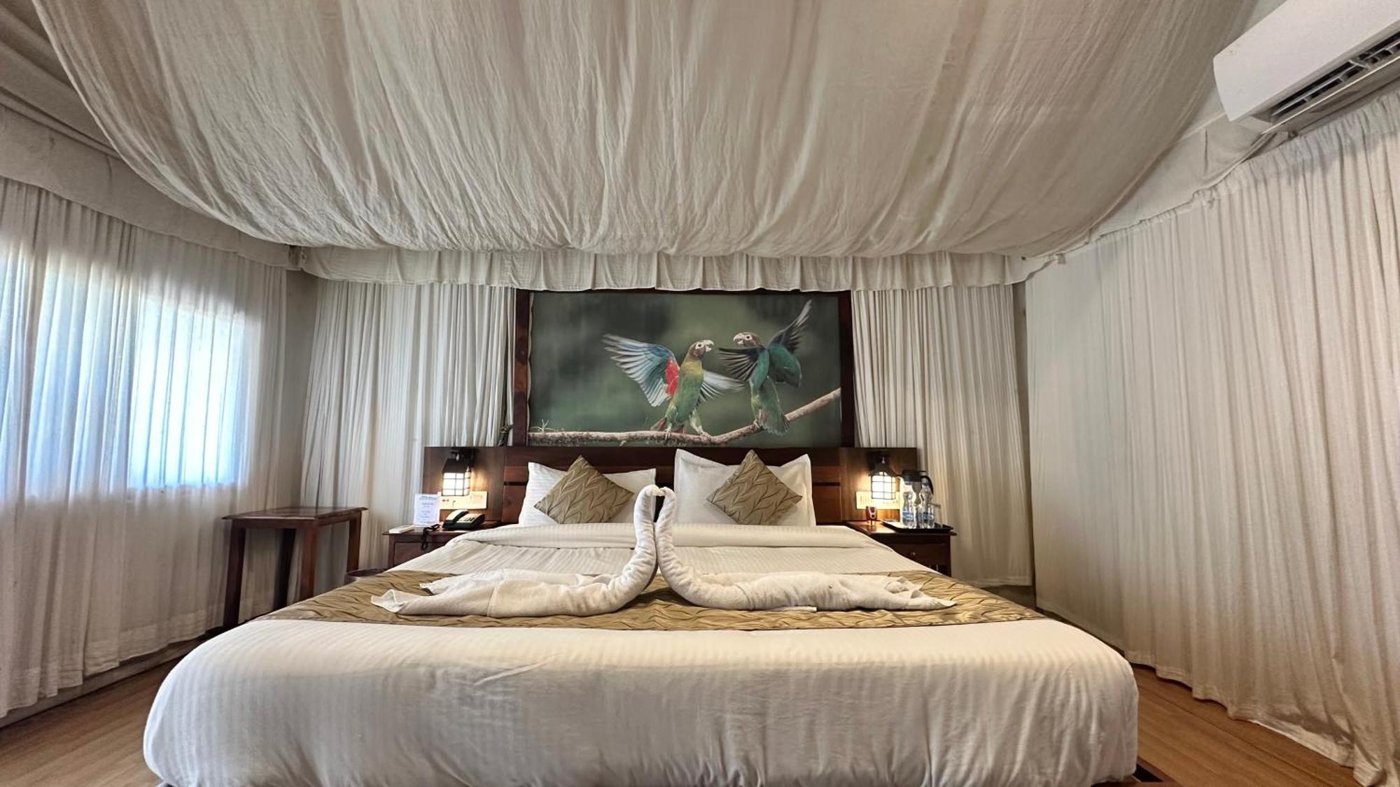 Lion Park Hotel & Resorts Sasan Gir Esterno foto