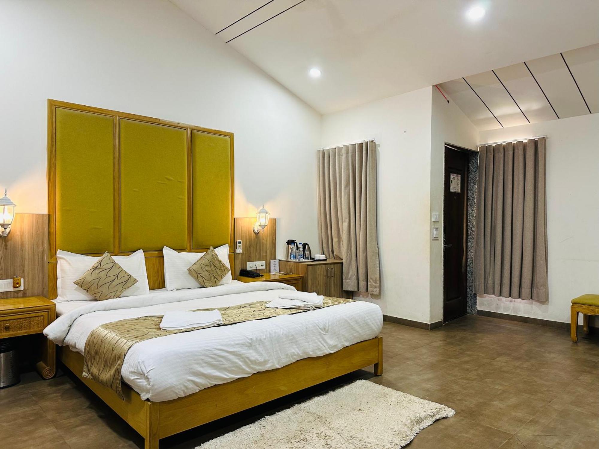 Lion Park Hotel & Resorts Sasan Gir Esterno foto