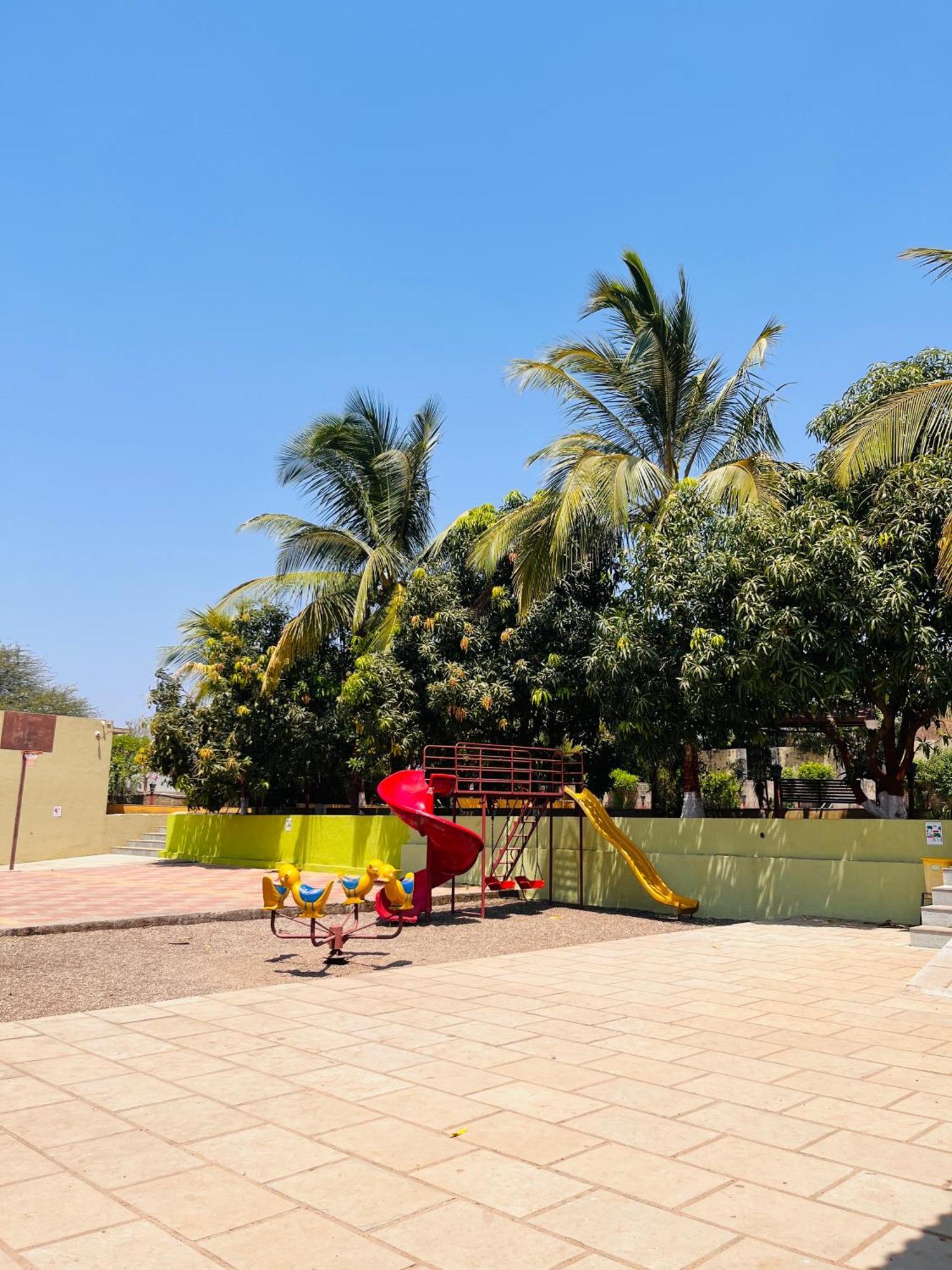 Lion Park Hotel & Resorts Sasan Gir Esterno foto