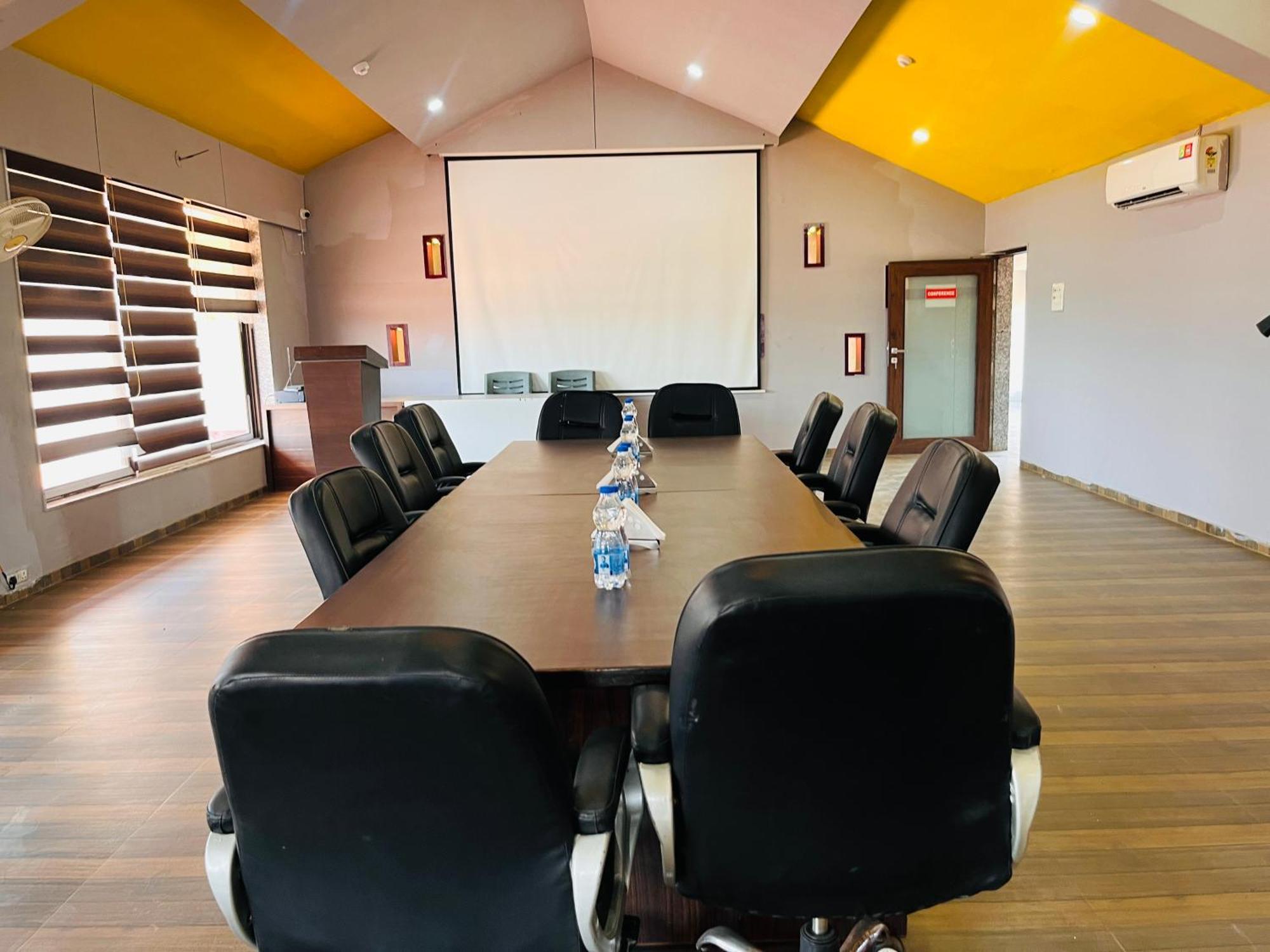 Lion Park Hotel & Resorts Sasan Gir Esterno foto